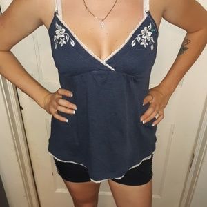 Hollister tank